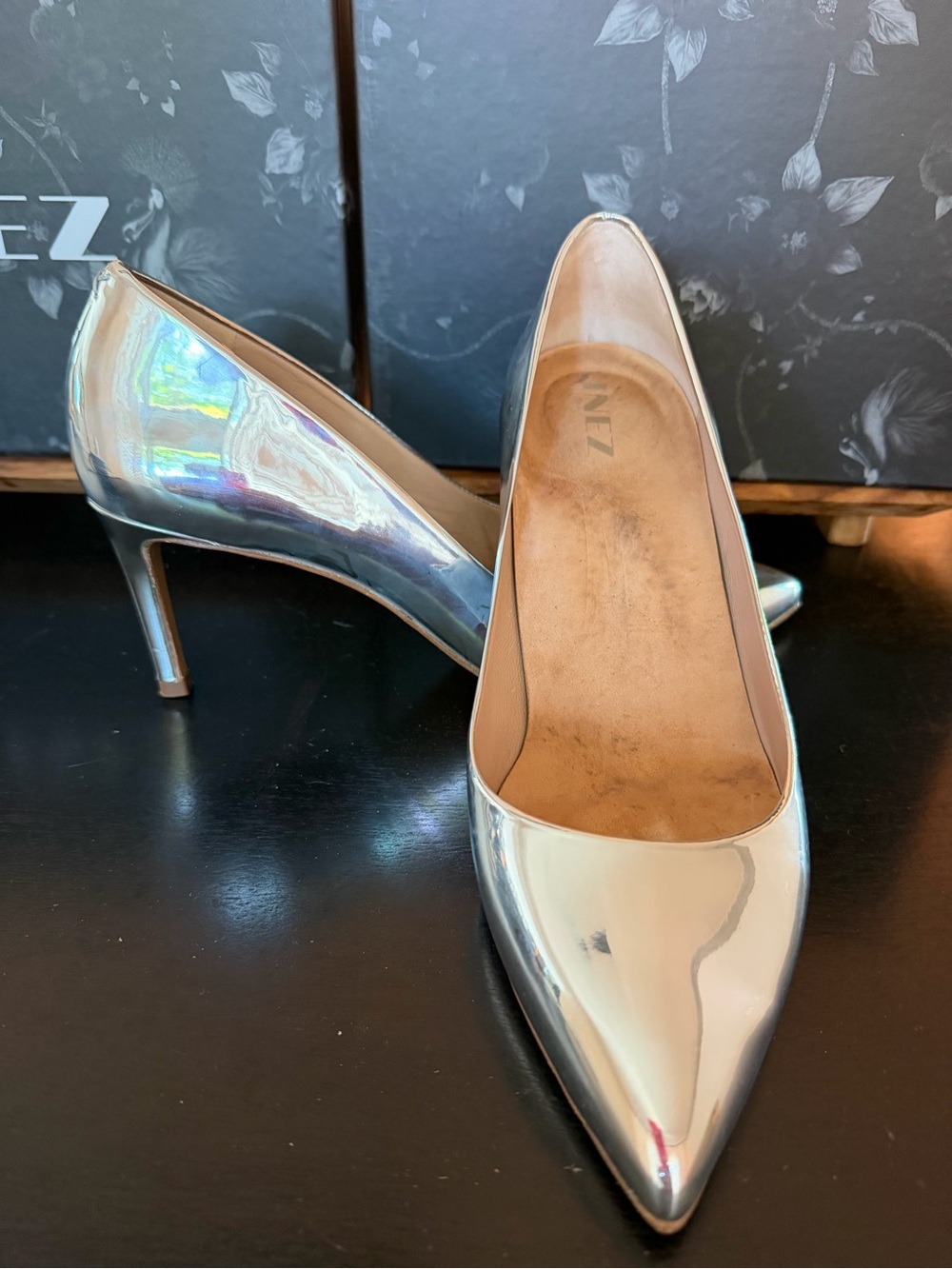 Women’s Shiny Silver Pointed-Toe Mid Heel Pump